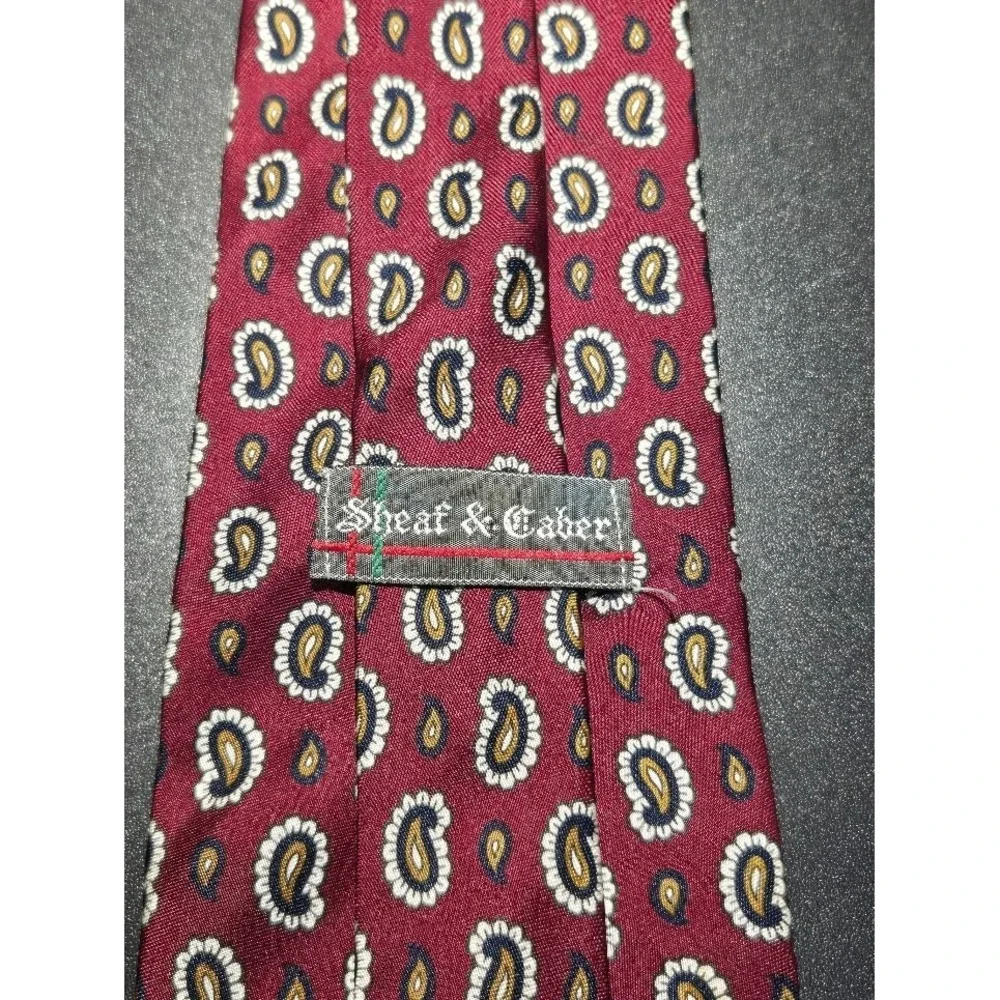 Sheaf&Caber Maroon Paisley Patterned 100% Silk Tie Made in Italy